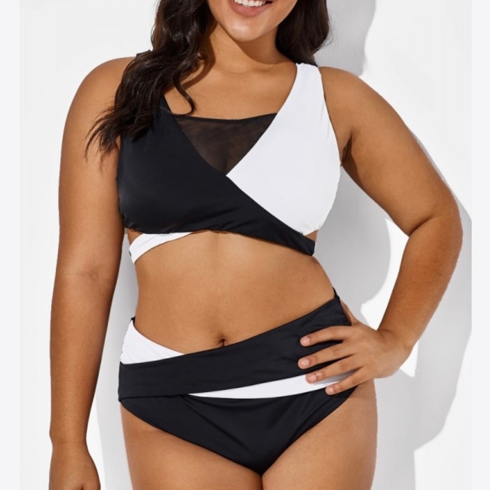 Flattering Colorblock Women’s Wrap High Waist Bikini Set Swimsuit by Meet Curve